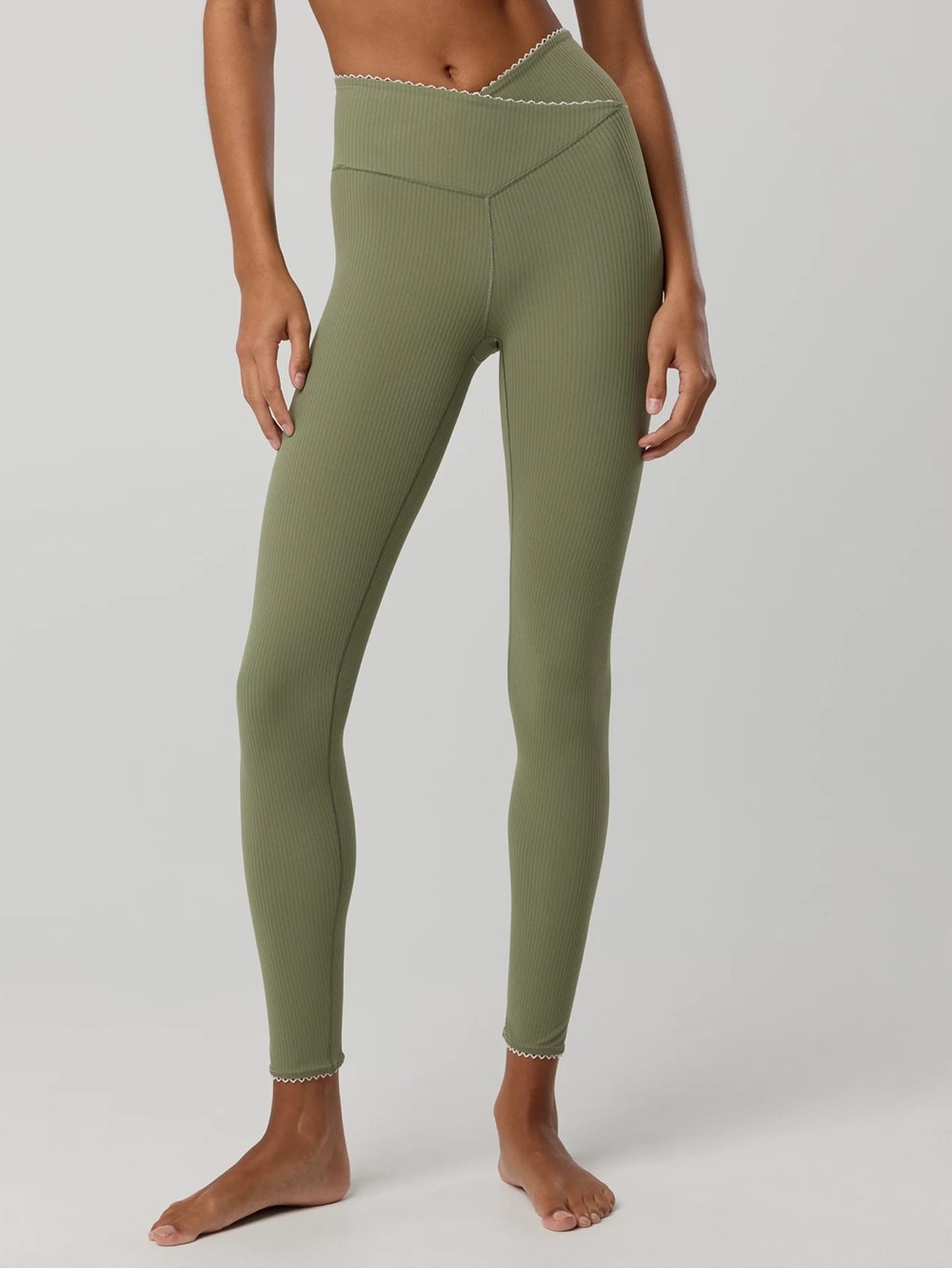 Aerie Real Me XTRA Ribbed Picot Trim Crossover Legging